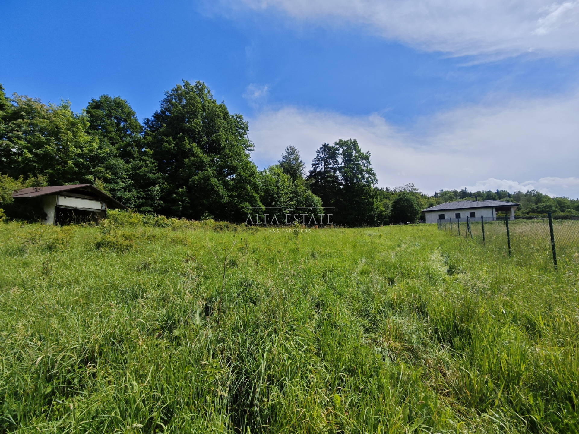 Pozemek 931m2, obec Kyselka- Radošov